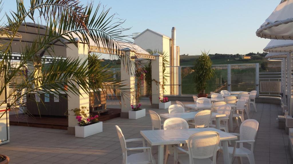Hotel Nuovo Diana Senigallia Exterior foto